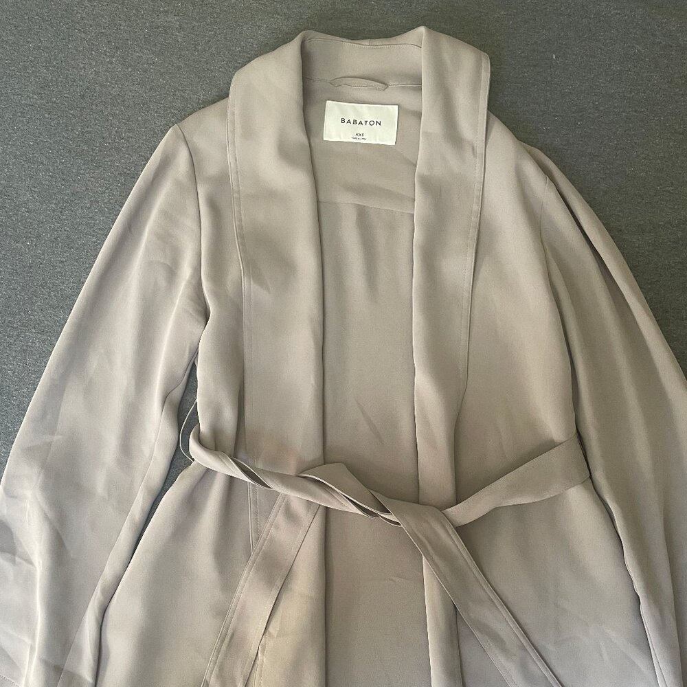 Aritzia Babaton Quincey Jacket XXS — Taupe Studio Drape Belted Blazer